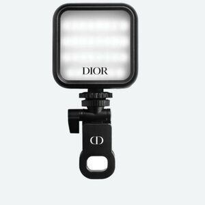 Dior Beauty Clip-On phone Light in Black & White